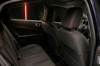 Ford Fiesta 2017 ST- Line-thumb-5