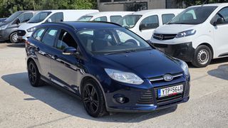 Ford Focus 2011 Bookservis full extra