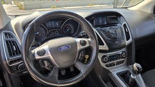 Ford Focus 2011 Bookservis full extra-thumb-10