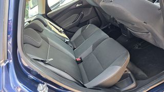 Ford Focus 2011 Bookservis full extra-thumb-20