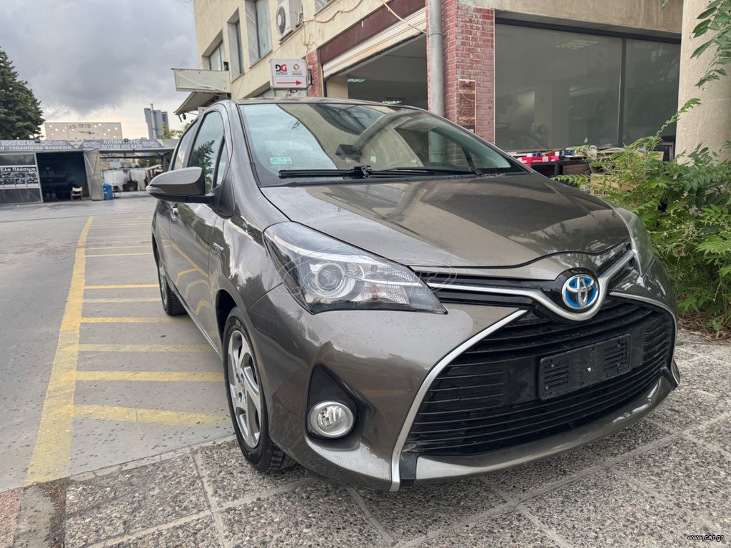 Toyota Yaris 2016
