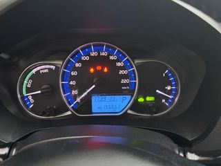 Toyota Yaris 2016-thumb-10