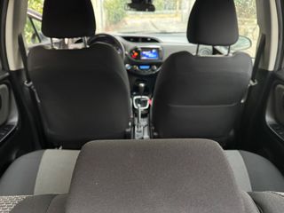 Toyota Yaris 2016-thumb-18