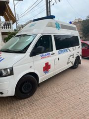 Ασθενοφόρο Volkswagen 2012 T5 Combi 7HC