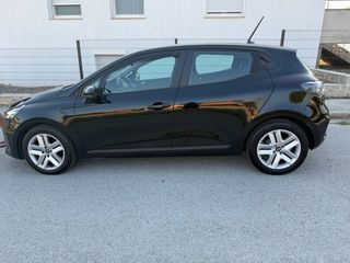 Renault Clio 2024 TCE 90 DYNAMIQUE-thumb-9