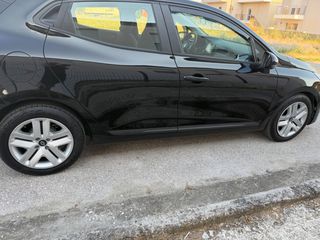 Renault Clio 2024 TCE 90 DYNAMIQUE-thumb-10