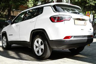 Jeep Compass 2019 1.4 M-Air 140hp Longitude *KEYLESS*-thumb-1