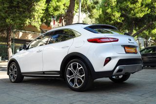 Kia XCeed 2020 1.6cc TGDI 204hp Platinum Edition PANORAMA-thumb-1