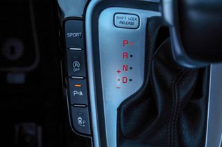 Kia XCeed 2020 1.6cc TGDI 204hp Platinum Edition PANORAMA-thumb-40
