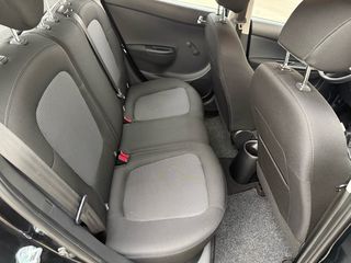 Hyundai i 20 2013-thumb-36