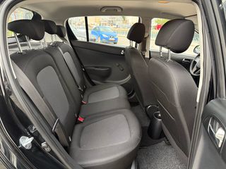 Hyundai i 20 2013-thumb-37