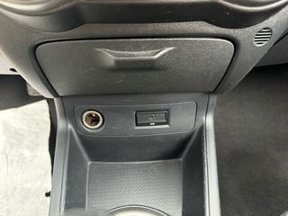 Hyundai i 20 2013-thumb-52
