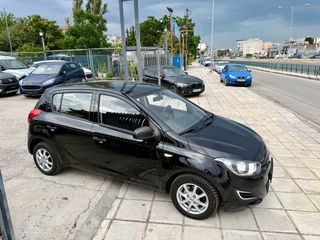 Hyundai i 20 2013-thumb-11