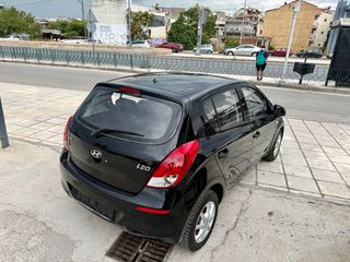 Hyundai i 20 2013-thumb-13
