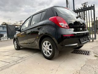 Hyundai i 20 2013-thumb-20