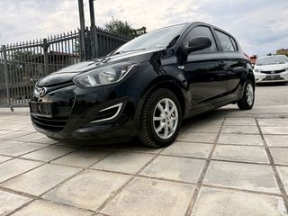 Hyundai i 20 2013-thumb-23