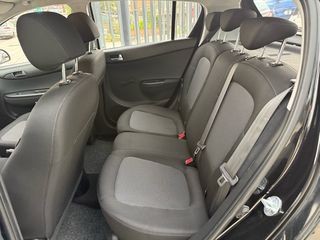 Hyundai i 20 2013-thumb-30