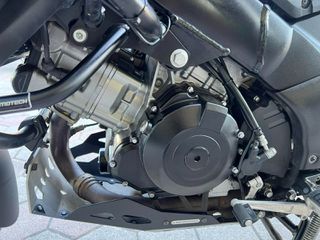 Suzuki V-Strom 1000 2016 DL-1037-thumb-11