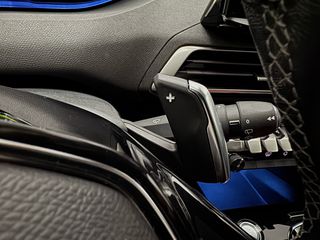 Peugeot 3008 2022 HYBRID 225 e-EAT8 ALLURE 1.6 ΕΛΛΗΝΙΚΗΣ ΑΝΤΙΠΡΟΣΩΠΕΙΑΣ-thumb-32