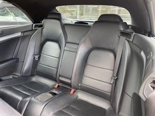 Mercedes-Benz E 200 2010 BlueEFFICIENCY Cabrio-thumb-16