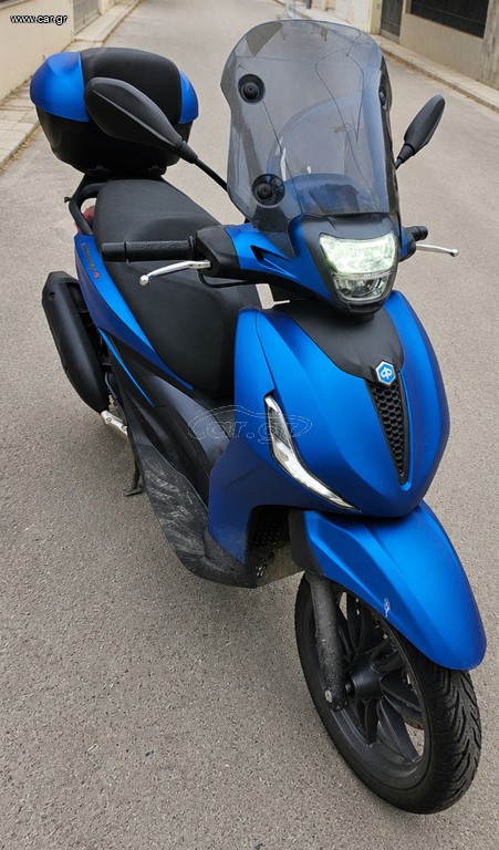 Piaggio Beverly 300 2024