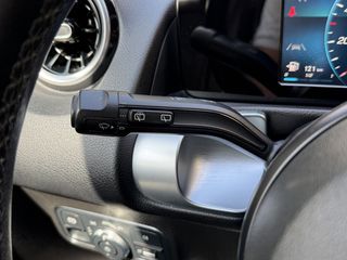 Mercedes-Benz GLB 200 2021 PROGRESSIVE 1.3 F1 AUTO CAMERA EURO-6 ΕΛΛΗΝΙΚΟ-thumb-32