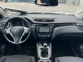 Nissan Qashqai 2016-thumb-36