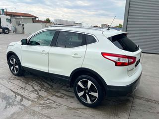 Nissan Qashqai 2016-thumb-23