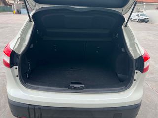 Nissan Qashqai 2016-thumb-35