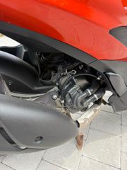 Piaggio Beverly 300 2022-thumb-3