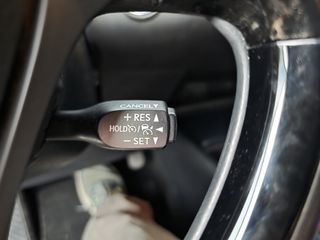 Toyota C-HR 2022 1.8 HYBRID CLUB BI TONE/ΕΛΛΗΝΙΚΗΣ ΑΝΤΙΠΡΟΣΩΠΕΙΑΣ-thumb-40