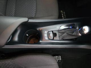 Toyota C-HR 2022 1.8 HYBRID CLUB BI TONE/ΕΛΛΗΝΙΚΗΣ ΑΝΤΙΠΡΟΣΩΠΕΙΑΣ-thumb-32