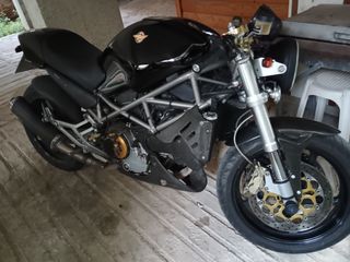 Ducati 916 2000