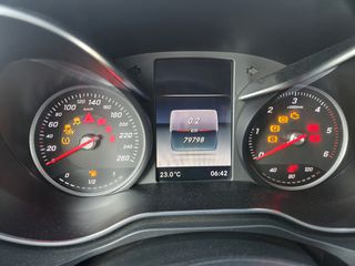 Mercedes-Benz X 220 2018 4 MATIC-thumb-11