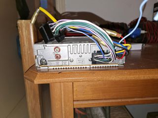 SONY CDX-A250 CAR AUDIO-thumb-3