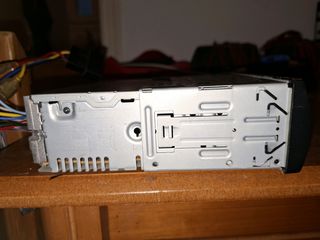 SONY CDX-A250 CAR AUDIO-thumb-4