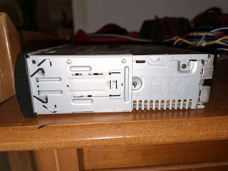 SONY CDX-A250 CAR AUDIO-thumb-5