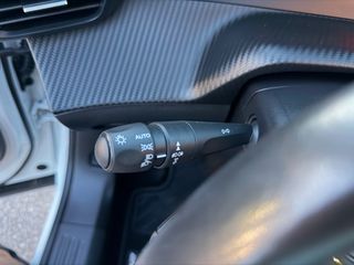Peugeot 2008 2022 1.5 BLUEHDI 110 ACTIVE PLUS GR!-thumb-32