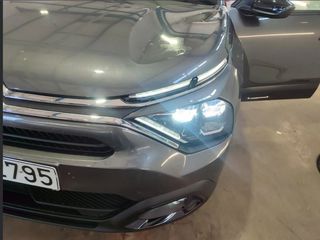 Citroen C4 2024 Cross-Led-Paddles-Navi-Camera-Ζάντα 18"-Ατρακάριστο-Ελληνικό-thumb-8