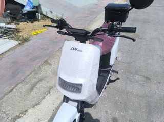 Keeway V302C 2026-thumb-4