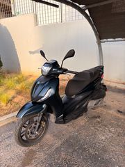 Piaggio Beverly 300 2021 HPE