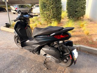 Piaggio Beverly 300 2021 HPE-thumb-4