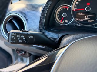 Volkswagen Up 2016 1.000CC 75PS MOVE UP!-thumb-29