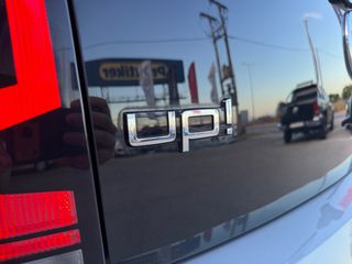 Volkswagen Up 2016 1.000CC 75PS MOVE UP!-thumb-18