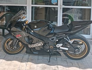Suzuki GSXR 1000 2003 K3-thumb-2