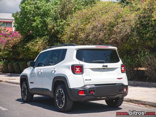 Jeep Renegade 2016 TRAILHAWK 2.0T DIESEL 170Hp 4x4 Automatic LOW LOCK-thumb-9