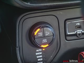 Jeep Renegade 2016 TRAILHAWK 2.0T DIESEL 170Hp 4x4 Automatic LOW LOCK-thumb-31