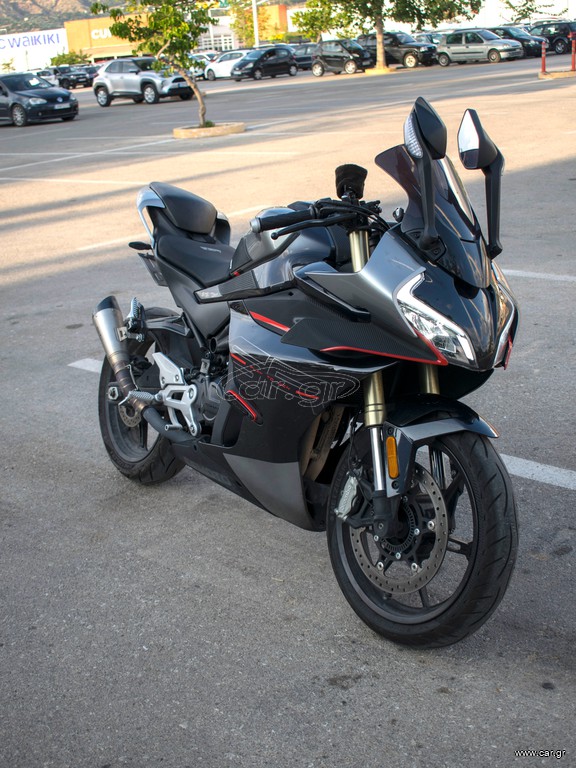 CFmoto 450 SR 2024