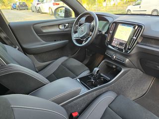 Volvo C40 2022 Recharge P8 AWD 408hp Launch Edition ΕΛΛΗΝΙΚΟ ΑΤΡΑΚΑΡΙΣΤΟ-thumb-9