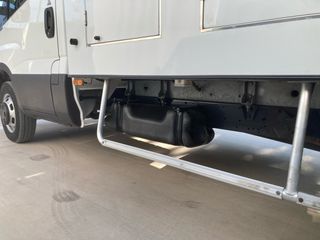 Παγωτατζίδικο Iveco 2016 ΔΙΠΛΟ ΤΡΟΧΟ ΜΕ ΕΡΑΣΙΤΕΧΝΙΚΟ ΔΙΠΛΩΜΑ ΧΩΡΙΣ ΤΑΧΟΓΡΑΦΟ-thumb-5